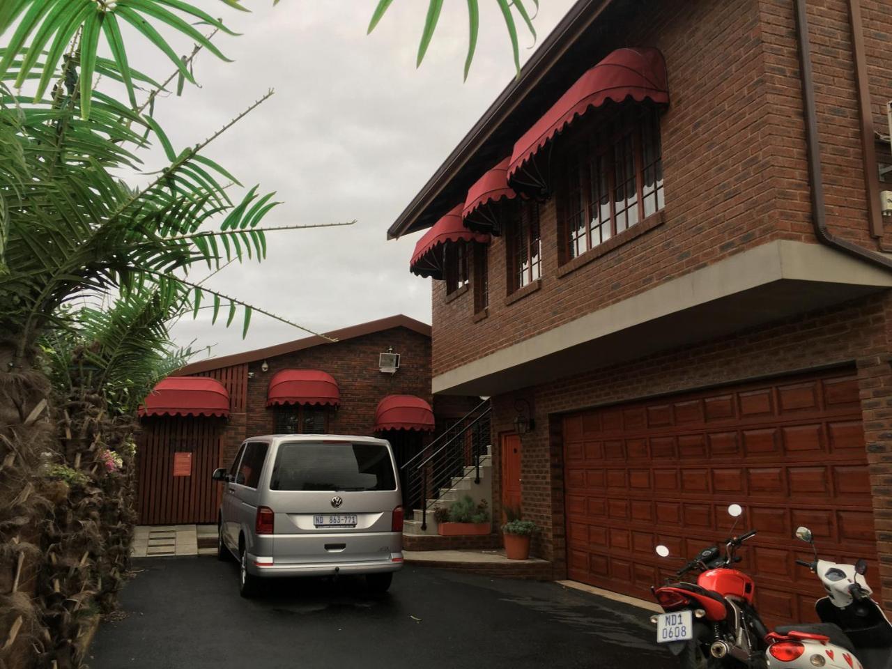 Guest house The Travel